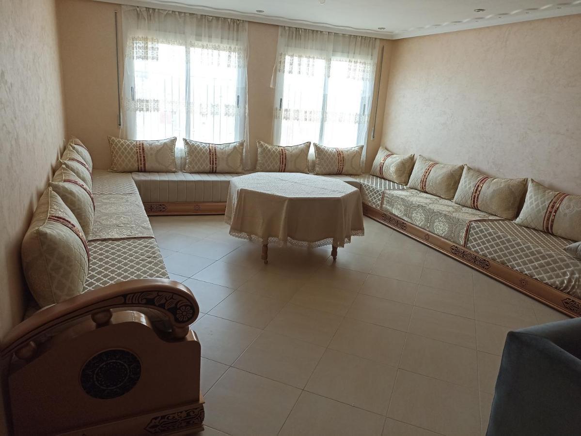 Appartement Familial Au Centre De Nador Ville Kültér fotó